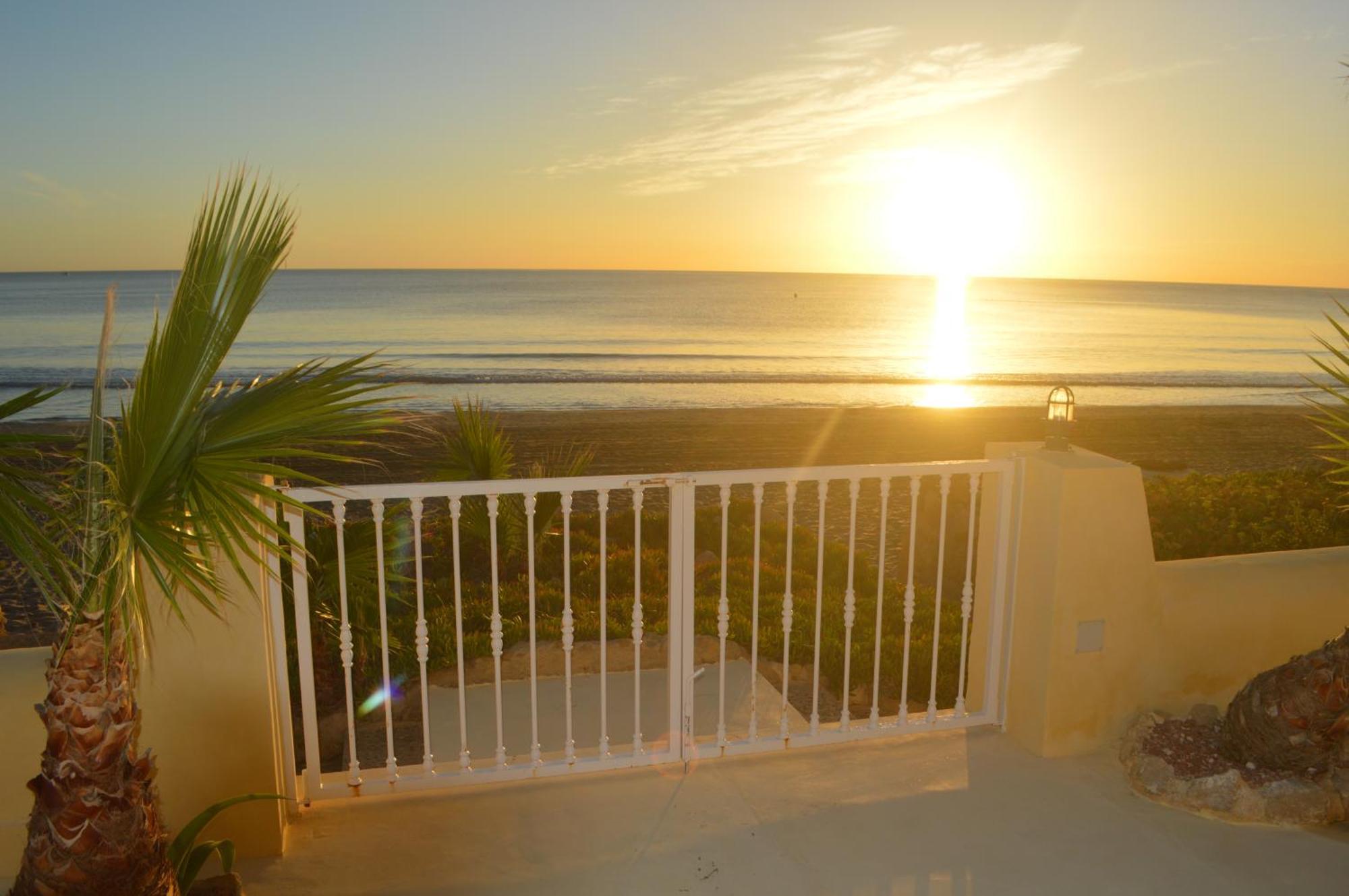 Excepcional Apartamento Loft A Pie De Playa En Chalet Roquetes Alicante Exterior photo